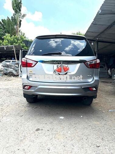 Isuzu Mu X 2019 1.9 4X2 MT - 100 km