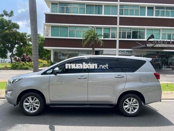 Toyota Innova 2019 2.0G tự động,xe đẹp 1chủ