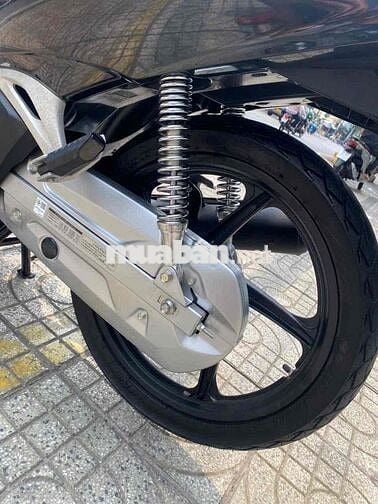 XE NHÀ KO ĐI CẦN BÁN .WAVE THÁI 125i