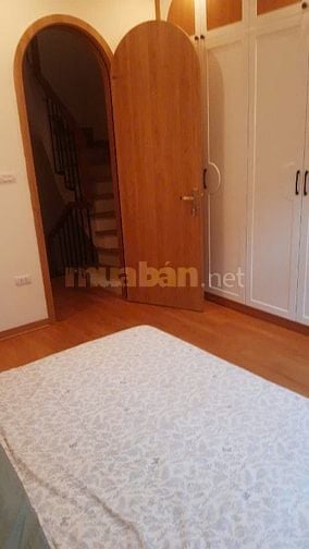 Vợ chồng tôi bán một ngôi nhà đẹp ngõ Lệnh Cư - Khâm Thiên - Hà Nội