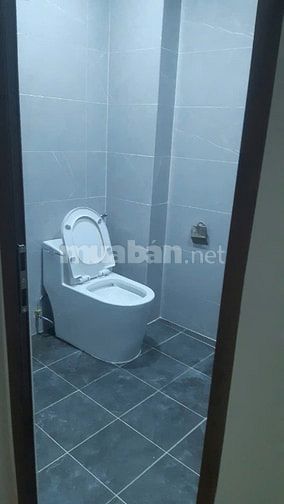 Vợ chồng tôi bán một ngôi nhà đẹp ngõ Lệnh Cư - Khâm Thiên - Hà Nội