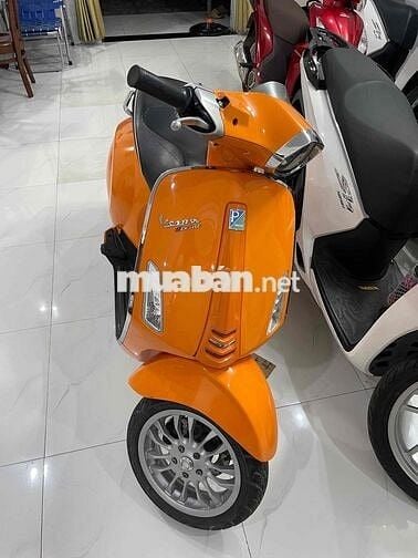 Vespa spin 1chủ mua mới chạy rất ít 16ngàn cây