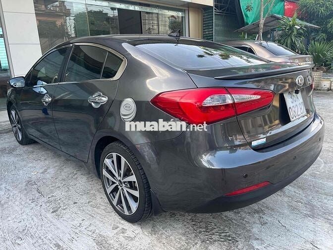 Kia K3 2013 1.6 MT - 15000 km