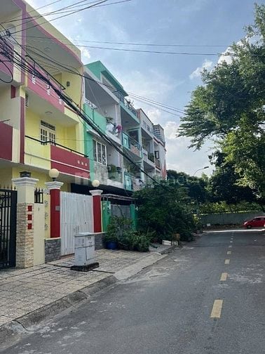 Chính chủ cần bán đất căn góc 2 mặt tiền