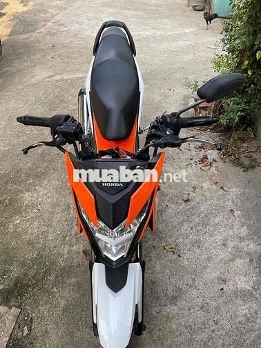 xe sonic hàng hiếm