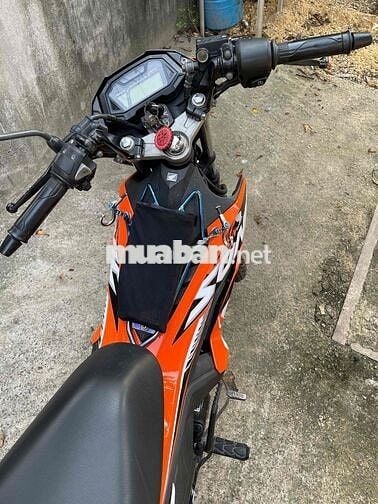 xe sonic hàng hiếm