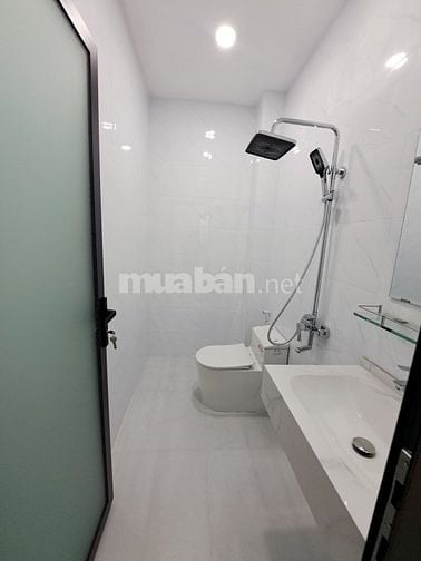 NHÀ MỚI ĐẸP Ở NGAY gần CHỢ TÂN HƯƠNG 