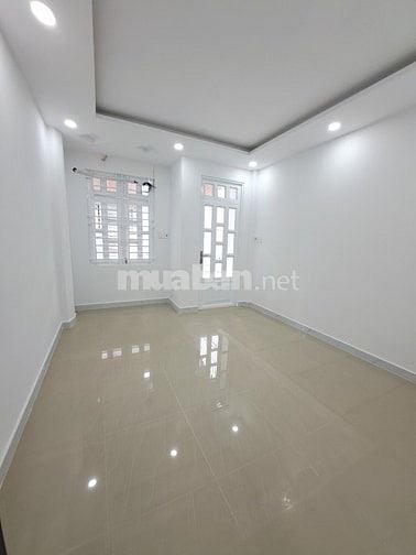 NHÀ MỚI ĐẸP Ở NGAY gần CHỢ TÂN HƯƠNG 
