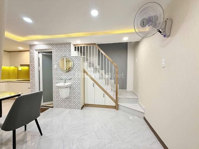 ⭐️Nhà tuyệt đẹp CAO CẤP Huỳnh Văn Bánh, P15, Q.Phú Nhuận, ở ngay