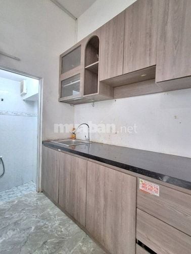 Quận 7, nhà 2 tầng, 2 phòng ngủ, 27m2, shr, giá 3 tỷ nhỉnh