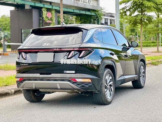 Hyundai Tucson 2.0 ATH Xăng Đặc biệt sản xuất 2024