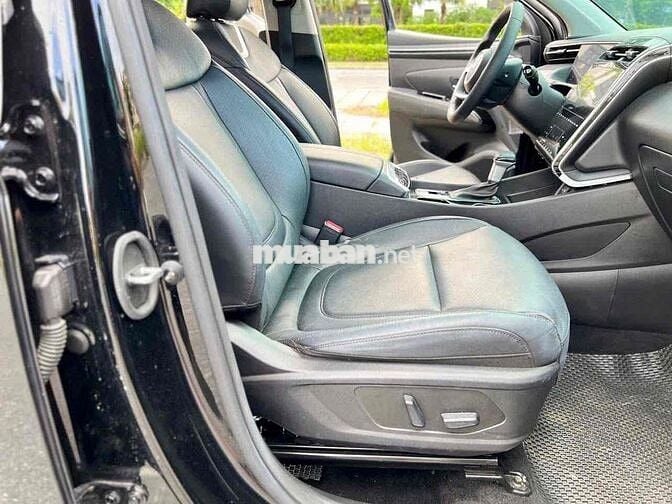 Hyundai Tucson 2.0 ATH Xăng Đặc biệt sản xuất 2024