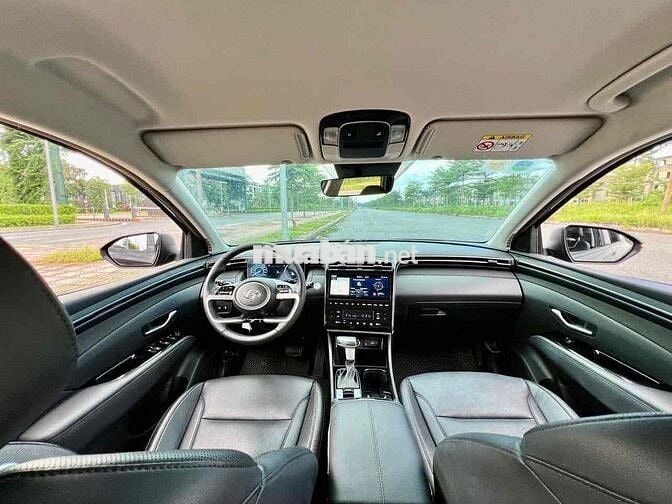 Hyundai Tucson 2.0 ATH Xăng Đặc biệt sản xuất 2024