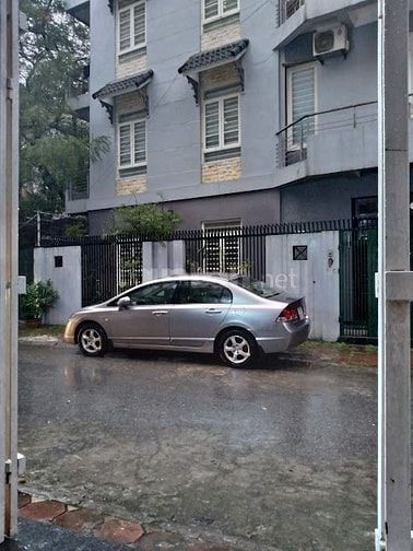 Chính chủ bán xe ô tô HONDA CIVIC 1.8 (AT) 