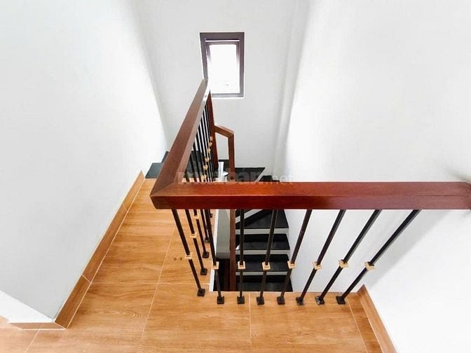 NHÀ 5 TẦNG XÂY MỚI , NGÕ RỘNG, GẦN CHỢ, TRƯỜNG HỌC 