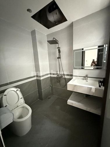 NHÀ 5 TẦNG XÂY MỚI , NGÕ RỘNG, GẦN CHỢ, TRƯỜNG HỌC 