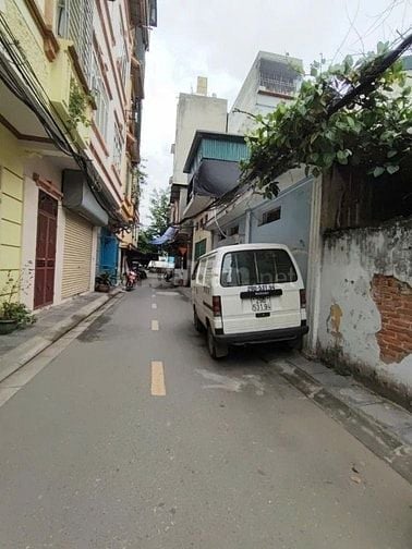 NHÀ 5 TẦNG XÂY MỚI , NGÕ RỘNG, GẦN CHỢ, TRƯỜNG HỌC 