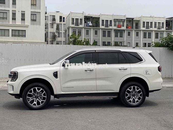 Ford Everest 2021 Titanium 2.0L AT 4x2 - 29000 km