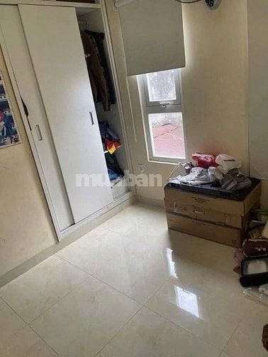 Cho thuê nhà 2 mặt tiền Đường 3/2, P.2, Q.11 giá 15tr