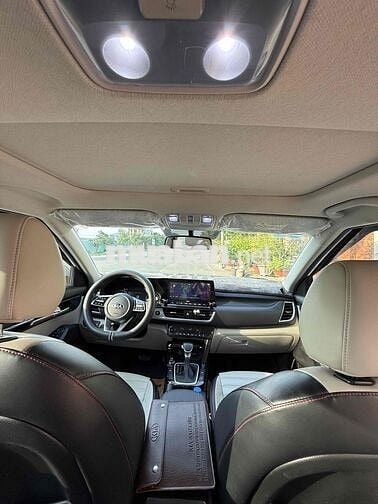 Kia Seltos 2021 Premium 1.4 AT - 67000 km