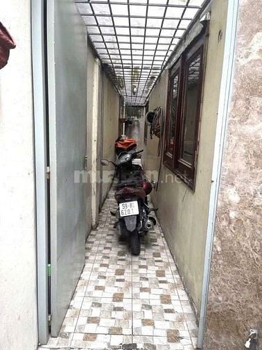 Cho thuê nhà 2 mặt tiền Đường 3/2, P.2, Q.11 giá 15tr