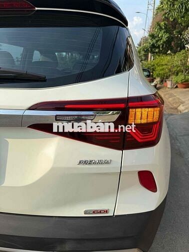 Kia Seltos 2021 Premium 1.4 AT - 67000 km