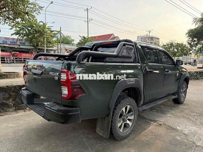 Toyota Hilux 2019 2.4E 4×2 AT - 127000 km