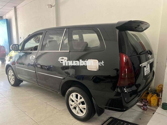 Toyota Innova 2007 G - 10000 km