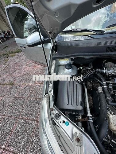 Chevrolet Aveo 2015 LT 1.5 MT - 100000 km