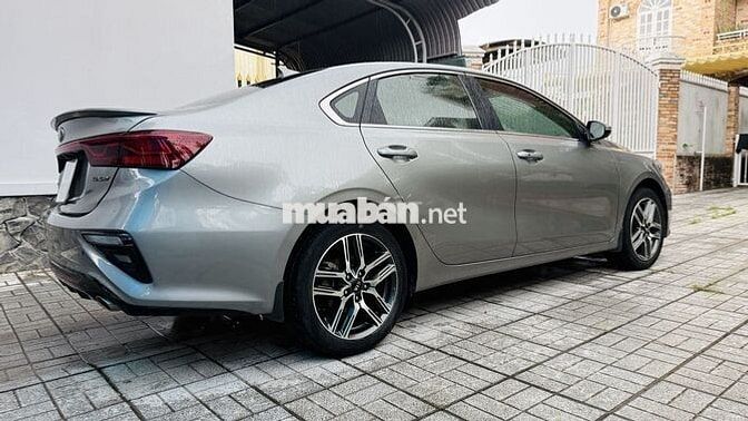 Kia Cerato 2020 1.6 AT Luxury  - 115000 km