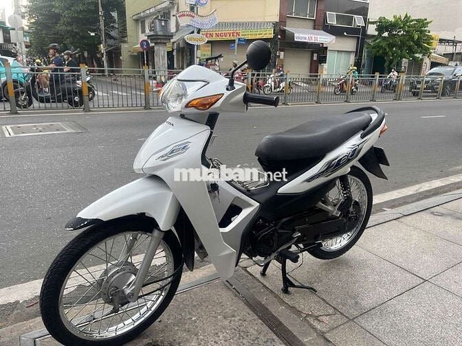 Honda wave a 2018 mới 90% biển số thành phố