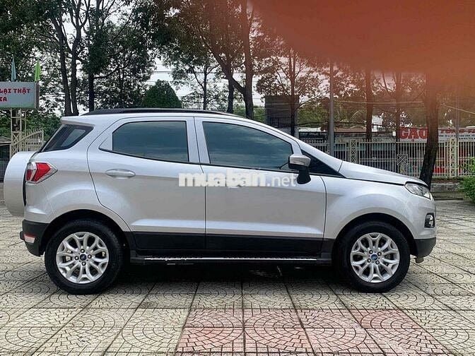 Ford EcoSport 2015 Titanium 1.5L AT - 100000 km