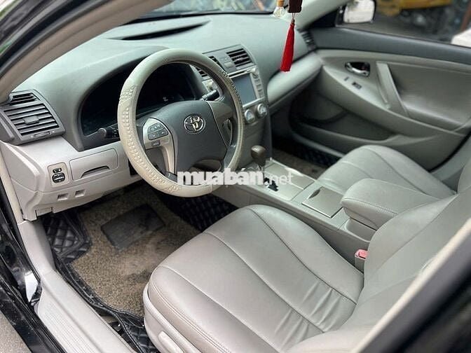 TOYOTA CAMRY LE 2.5 – NHẬP MỸ