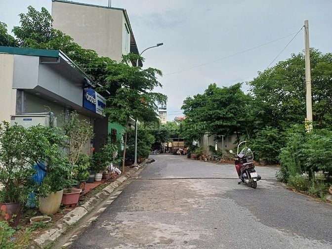 Chính chủ em cần  bán 45m2 dịch vụ Phú Vinh An Khánh, hướng Nam