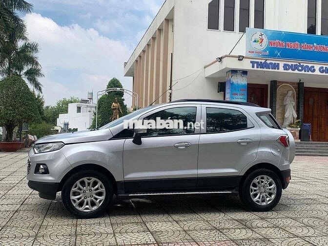 Ford EcoSport 2015 Titanium 1.5L AT - 100000 km