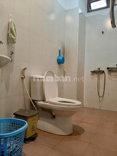 CHÍNH CHỦ HẺM 230 Mã Lò, BTĐ A, BT: DTĐ 80,7m2 1T, 2 lầu 3PN 4Toillet 