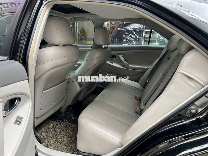 TOYOTA CAMRY LE 2.5 – NHẬP MỸ