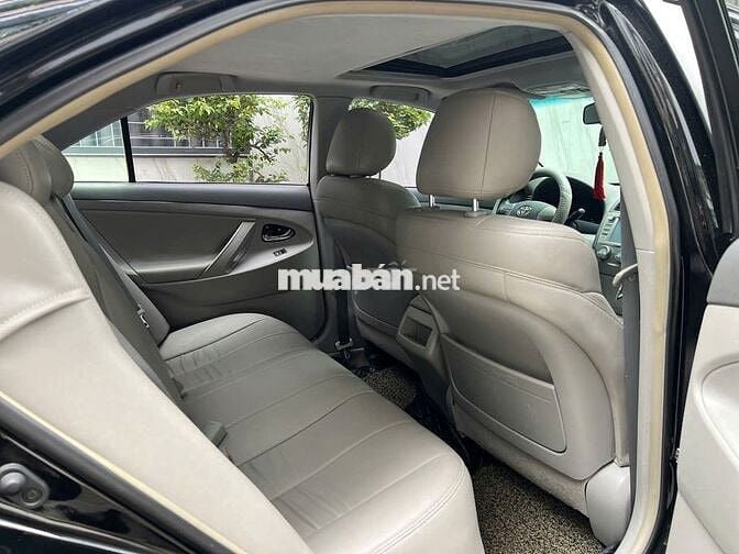TOYOTA CAMRY LE 2.5 – NHẬP MỸ