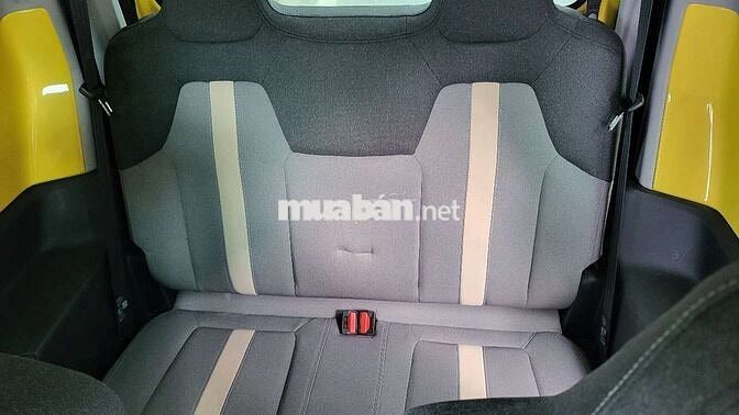 Bán vf3 2024 Thuê pin - 23568 km