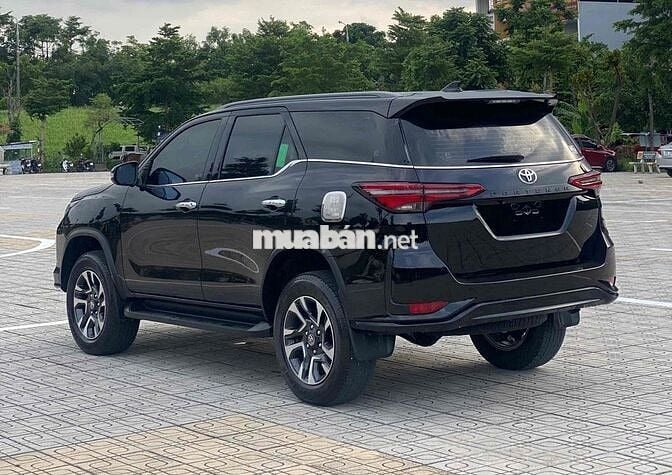 Toyota Fortuner 2021 Legender 2.8 4X4AT - 48000 km