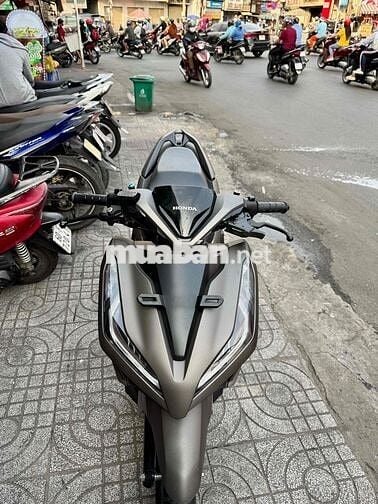 🟢🟢 Vario 150 nâu đen đký cuối 2021 xe đẹp có góp