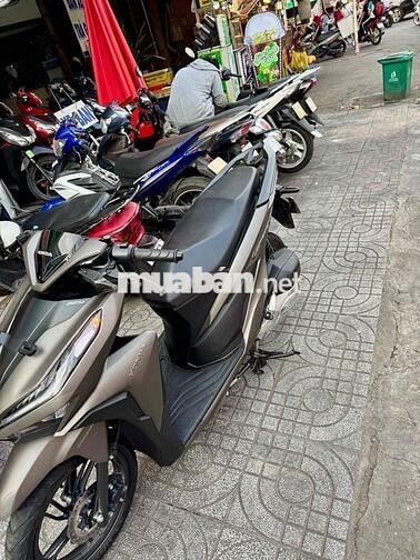 🟢🟢 Vario 150 nâu đen đký cuối 2021 xe đẹp có góp