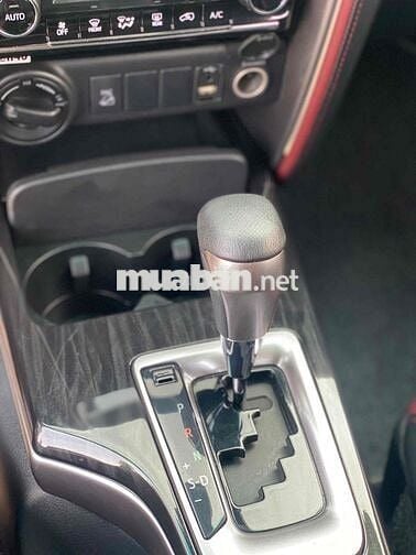 Toyota Fortuner 2021 Legender 2.8 4X4AT - 48000 km