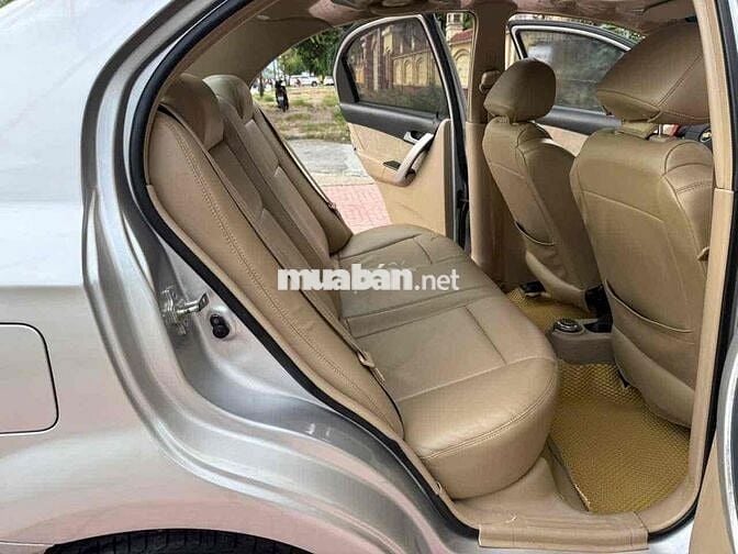 Aveo 2013 tự động