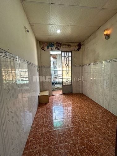 Nhà 2 tầng tiện xây mới, 2 mặt tiền hẻm, Quận 7 kế Phú Mỹ Hưng, 2,x tỷ