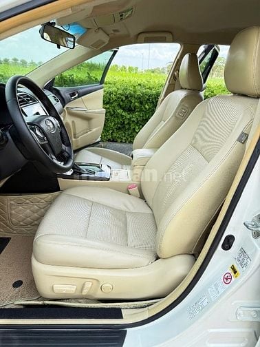🆕 TOYOTA CAMRY 2.0E  • Sản xuất : 2018 • Odo : 88.000kilomet