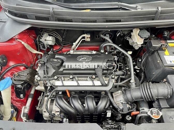 Hyundai i20 2015 Active 1.4 AT - 82000 km