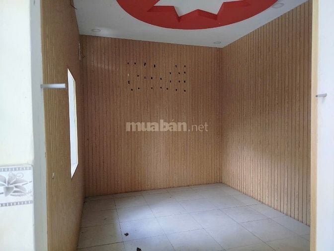 Cho thuê tòa nhà góc 3 mặt tiền Hoàng Việt, P.4, Q. Tân Bình giá 600tr