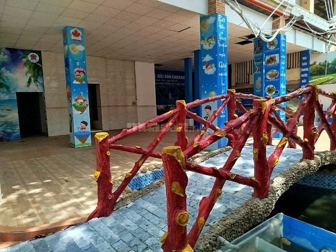Cho thuê tòa nhà góc 3 mặt tiền Hoàng Việt, P.4, Q. Tân Bình giá 600tr