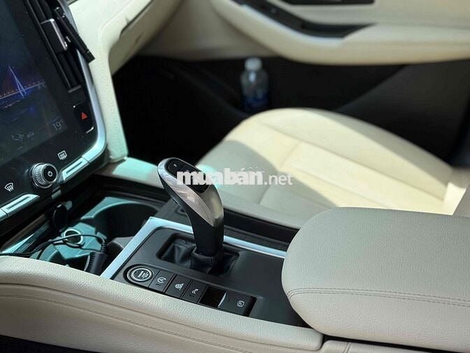 VinFast Lux A2.0 2019 Premium 2.0 bao test hãng